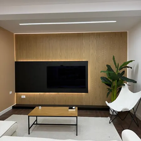 Apartment Red *